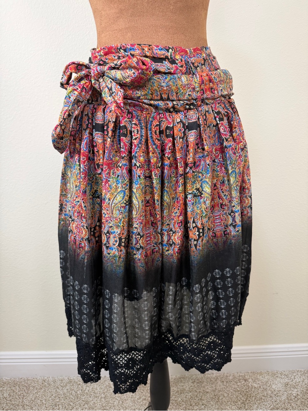 Paisley Tie-Waist Midi Skirt in Multicolor and Black